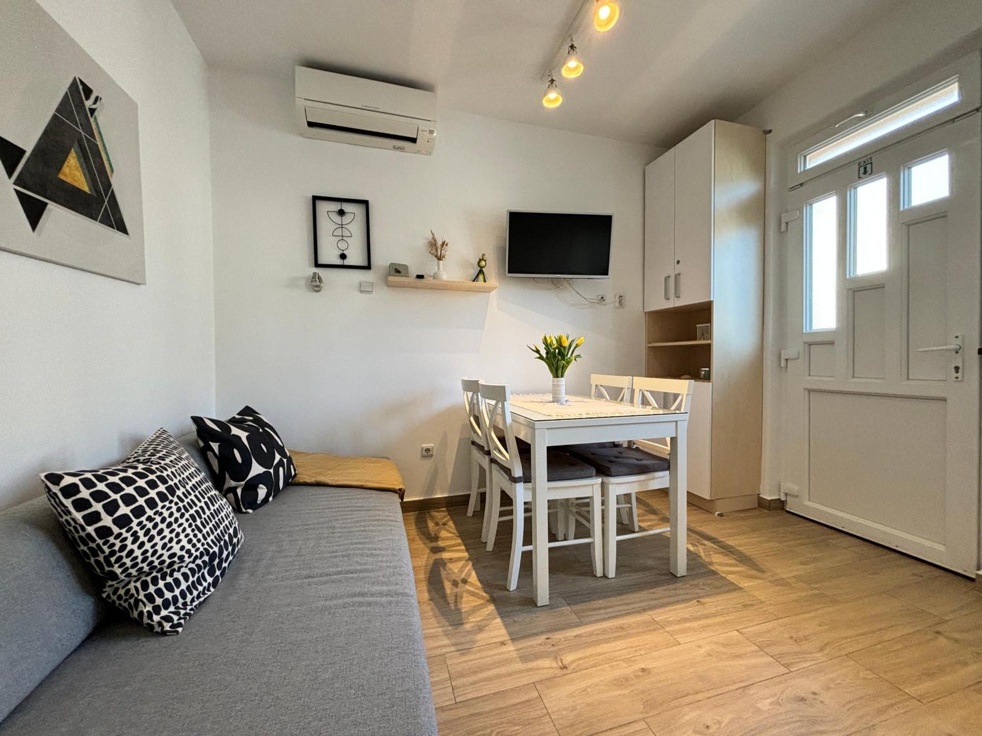 Sea & Sun Apartments Tučepi Pokoj fotografie
