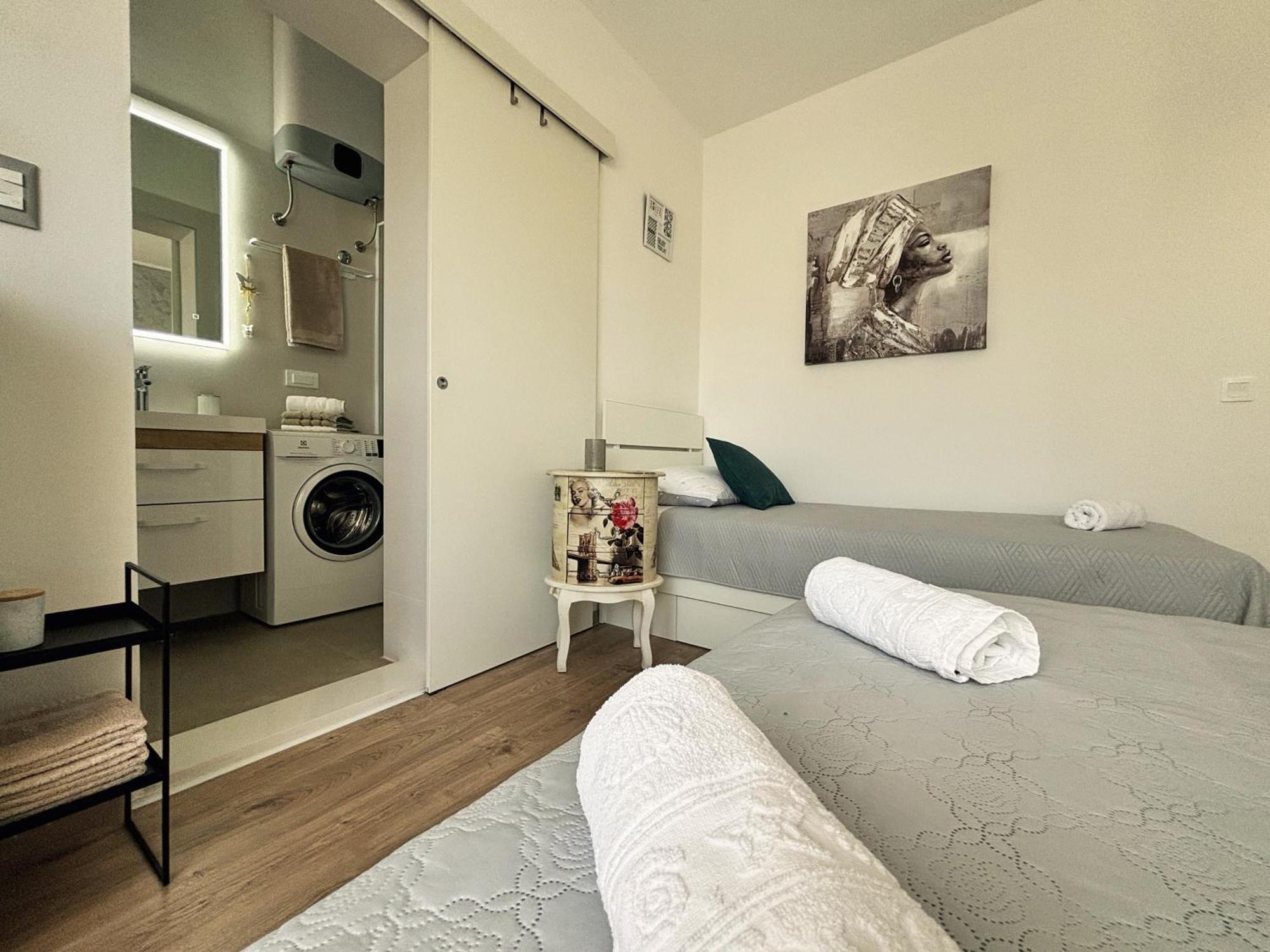 Sea & Sun Apartments Tučepi Pokoj fotografie
